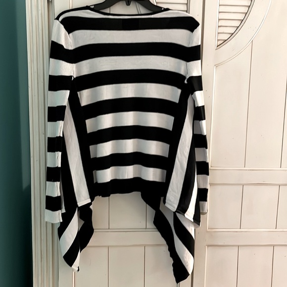Romeo & Juliet Couture striped sweater - Picture 2 of 7